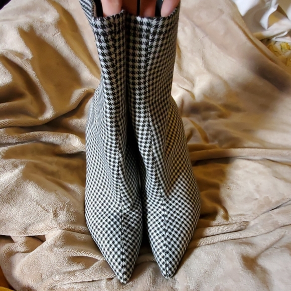 COPY - COPY - Jeffrey Campbell Booties - Picture 3 of 5